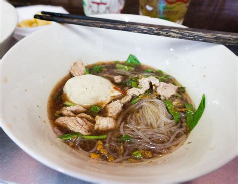  ก๋วยเตี๋ยวตู้-แปะ หอมกรุ่นเครื่องเทศและซดคล่องคอชื่นใจ