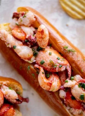  Lobster Roll! A symphony of buttery richness and ocean-fresh sweetness awaits you.